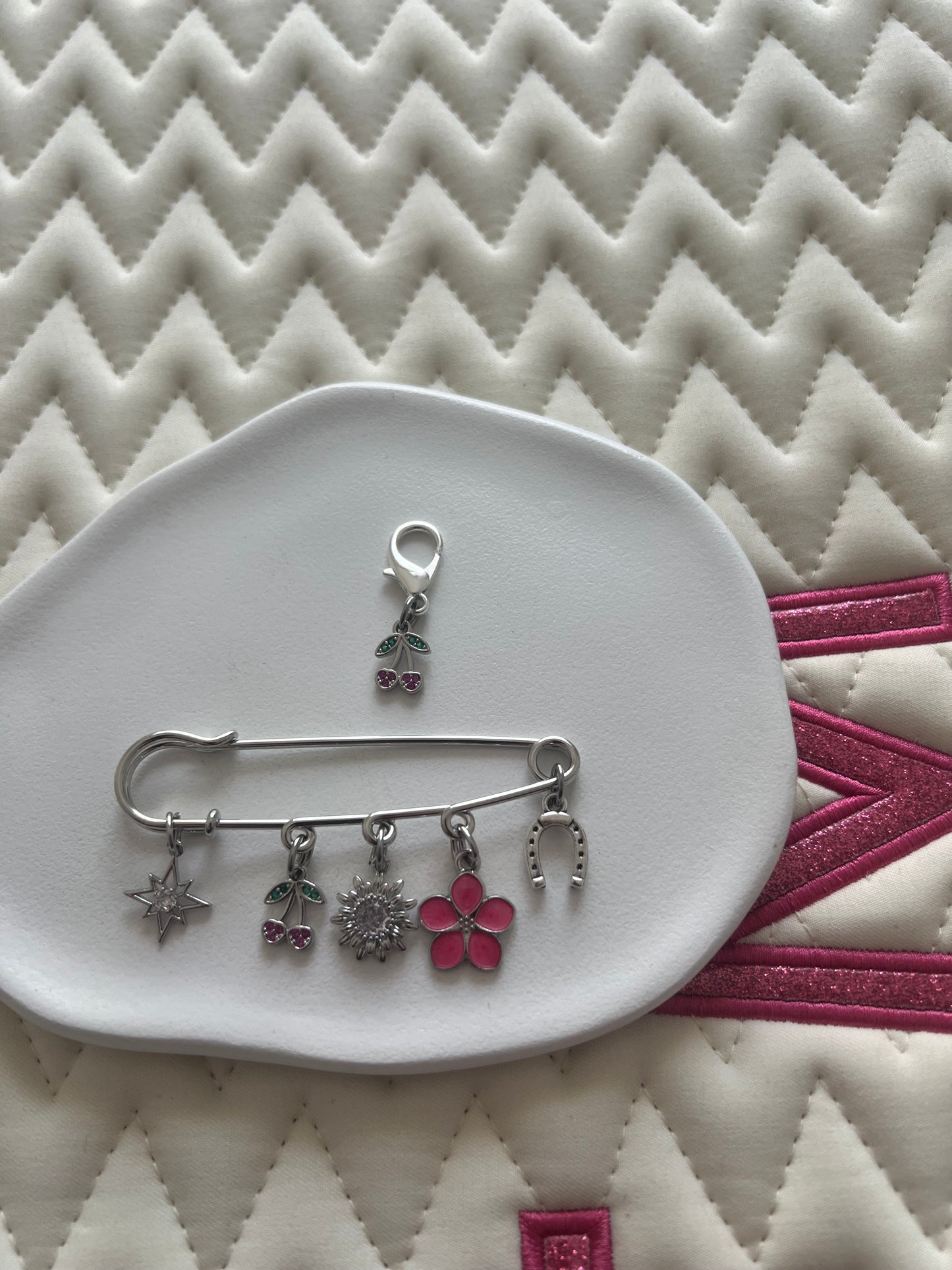 🍒✨ Cherry Chic Diamond (ARGENT)
