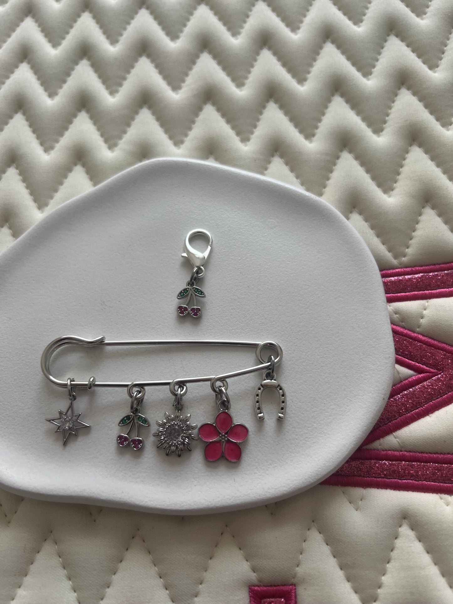 🍒✨ Cherry Chic Diamond (ARGENT)