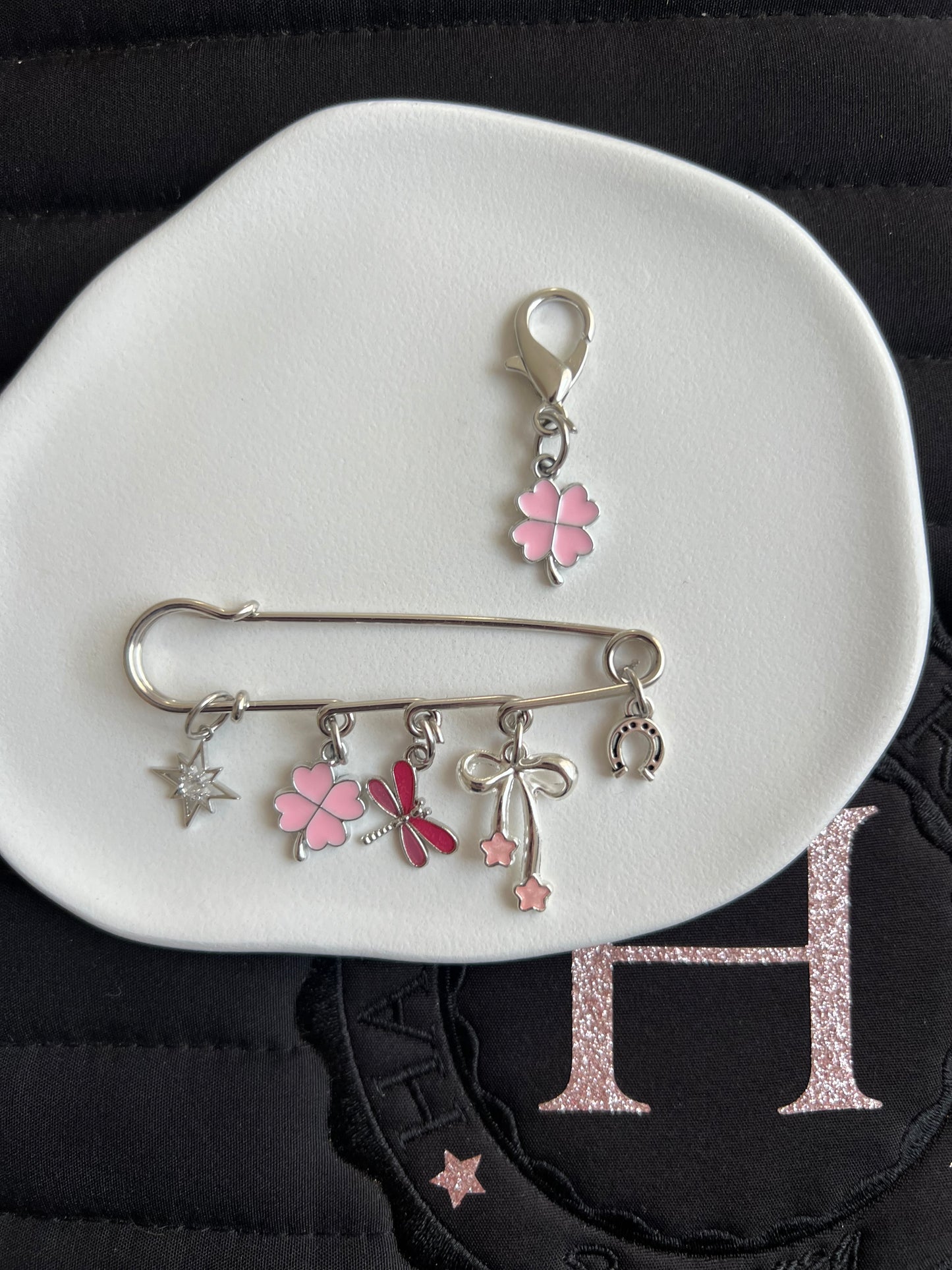 🌟🍀 Trèfle d’Étoiles broche + charm 🌟🍀