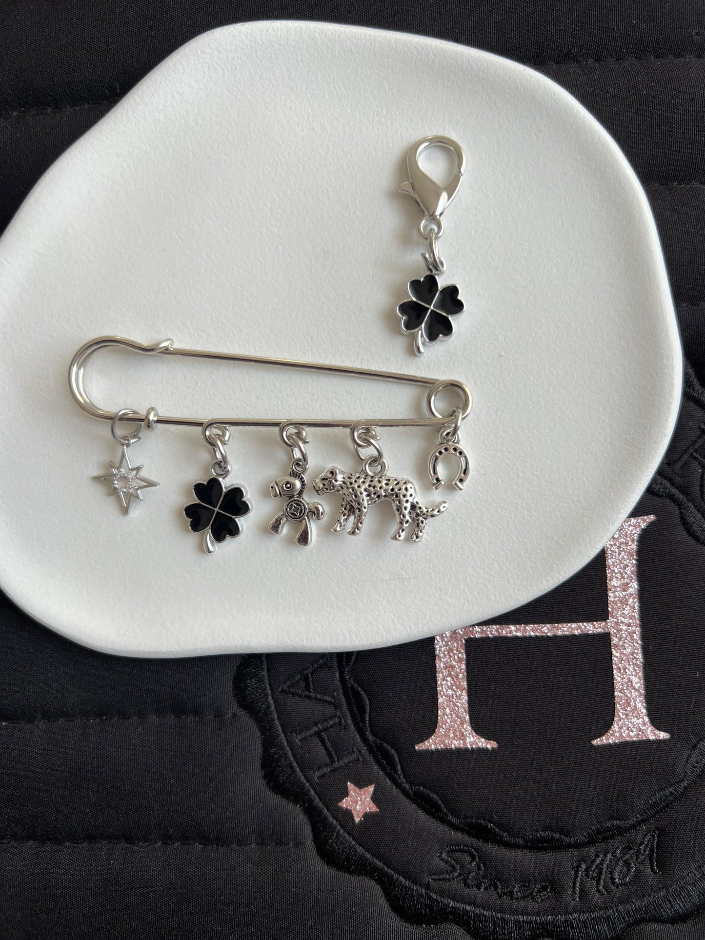 ✨🐆 LÉOPARD ARGENTÉ broche + charm 🐆✨