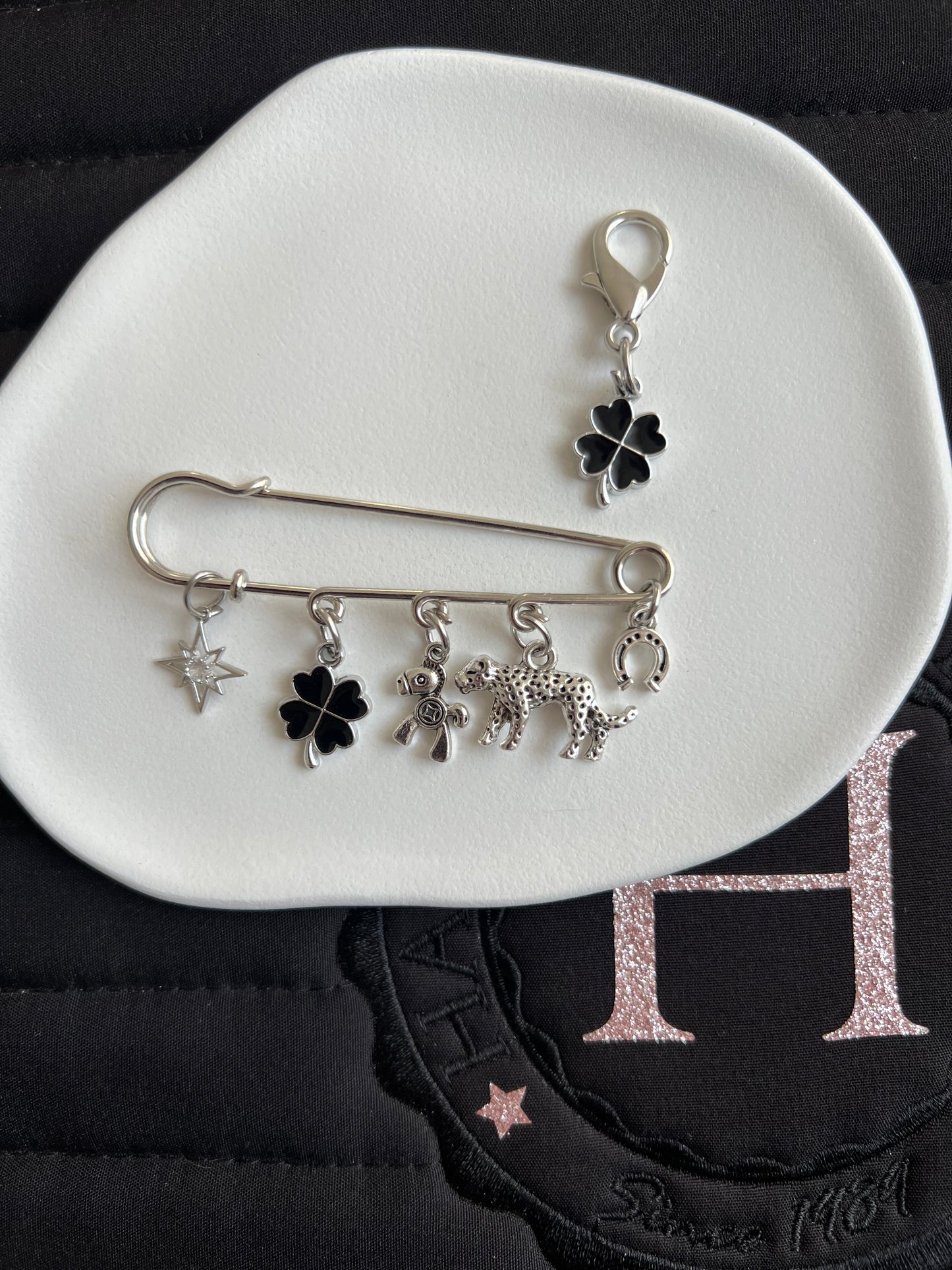 ✨🐆 LÉOPARD ARGENTÉ broche + charm 🐆✨