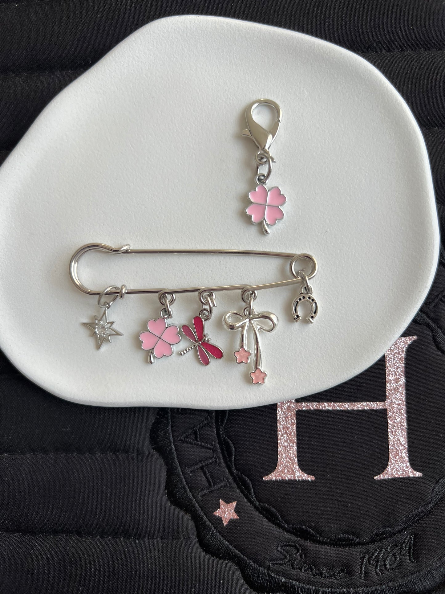 🌟🍀 Trèfle d’Étoiles broche + charm 🌟🍀