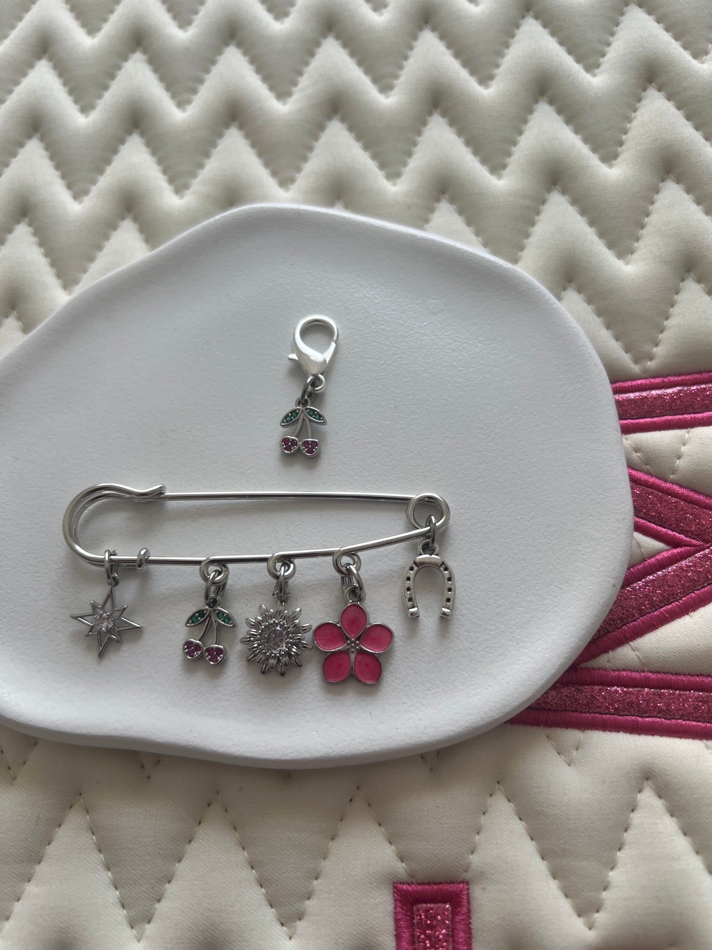🍒✨ Cherry Chic Diamond (ARGENT)