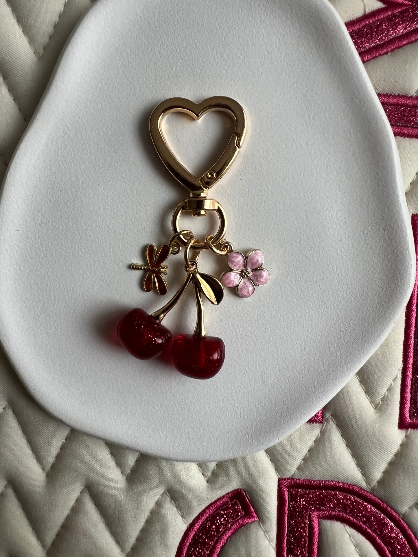 🍒 Bijoux licol : Rouge pailleté & or ❤️‍🔥