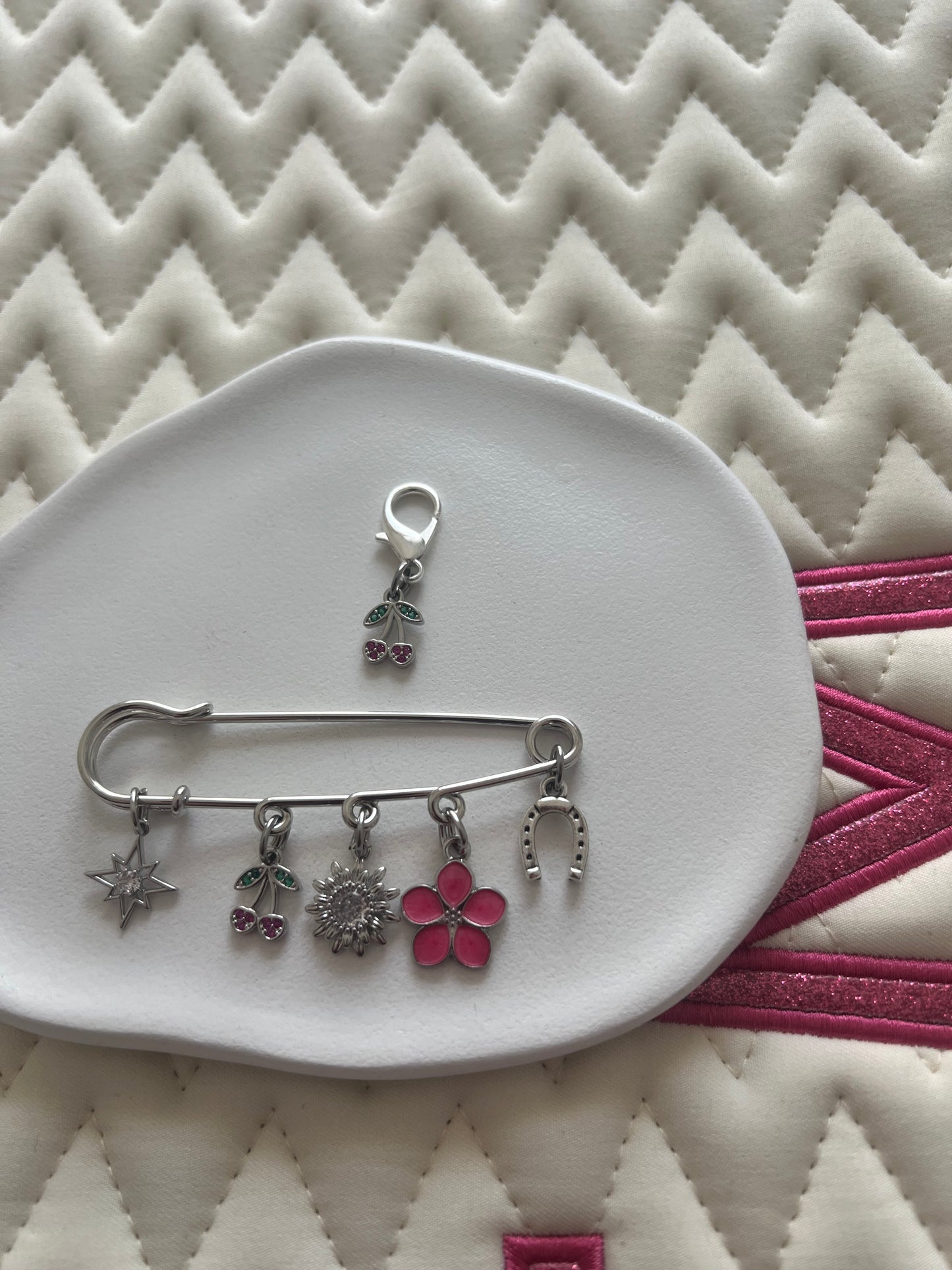 🍒✨ Cherry Chic Diamond (ARGENT)