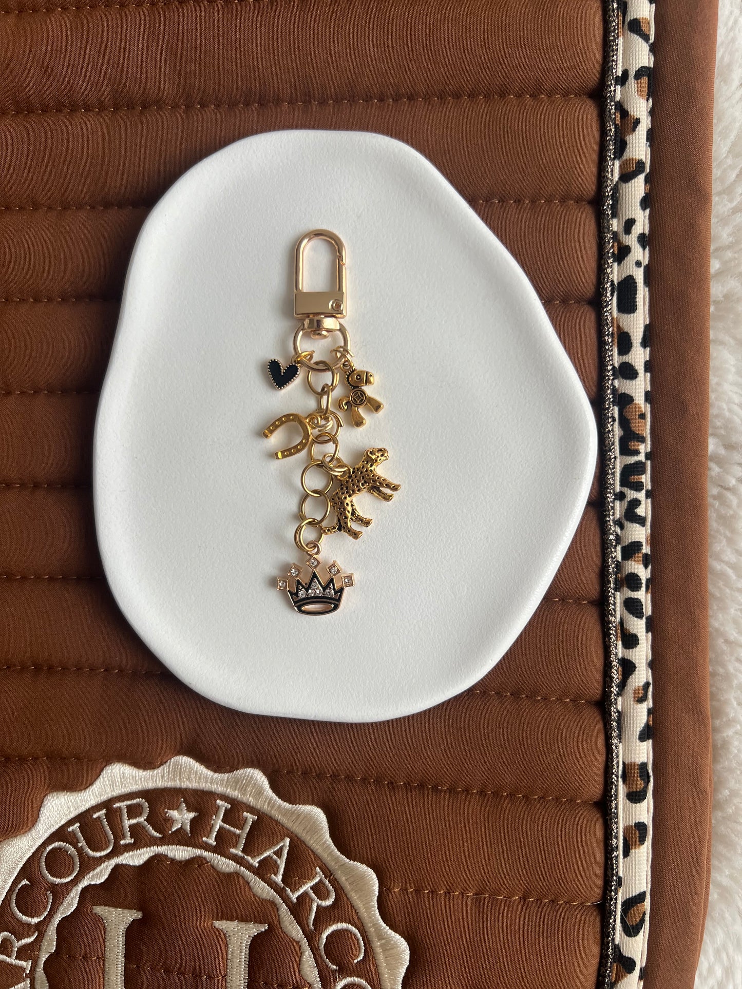 Bijoux de filet/ licol léopard doré ✨🐆🖤