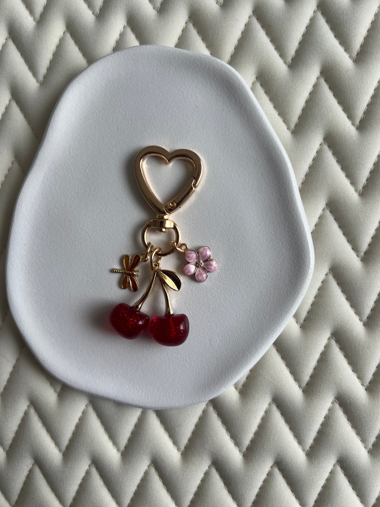 🍒 Bijoux licol : Rouge pailleté & or ❤️‍🔥