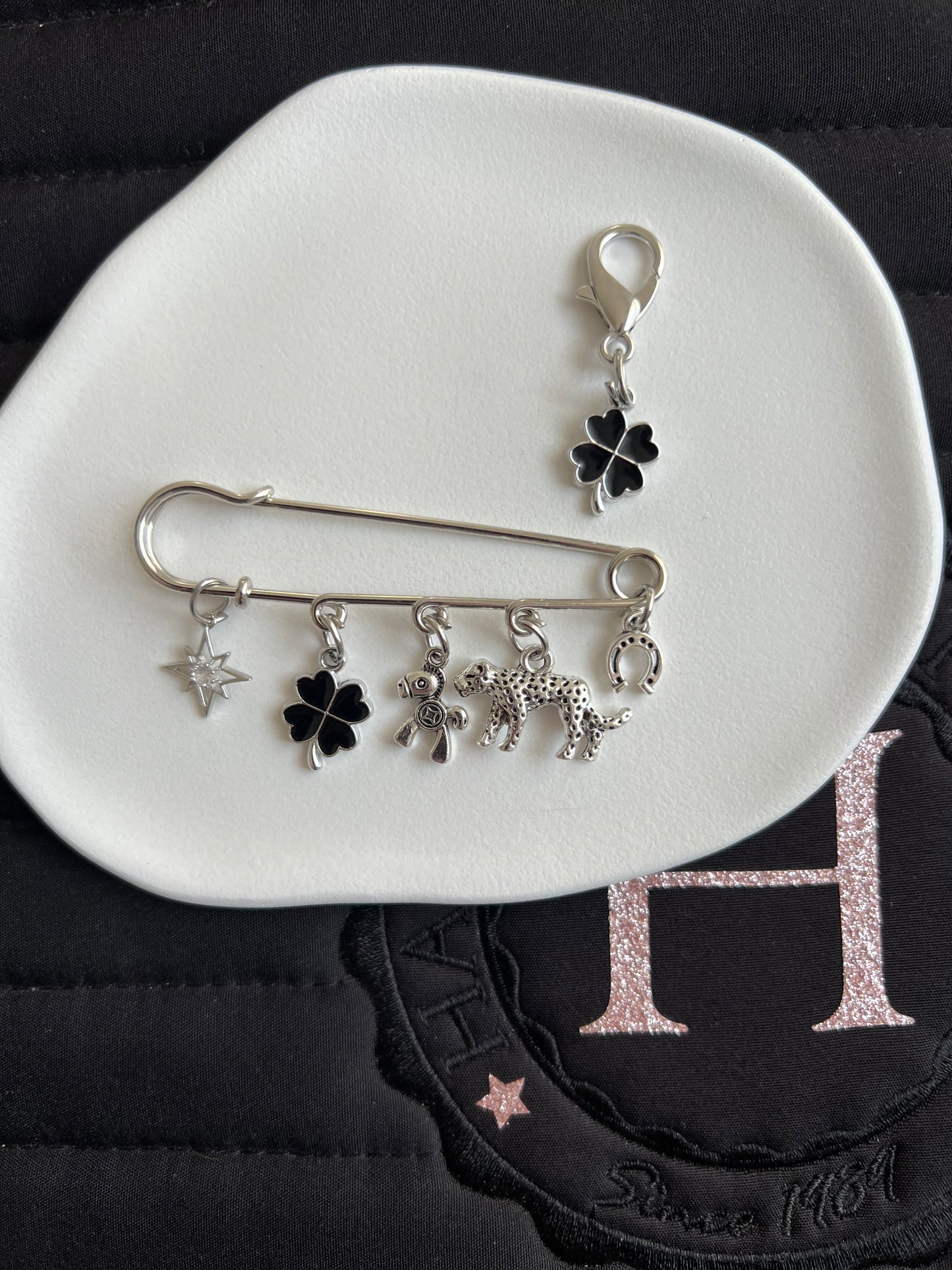 ✨🐆 LÉOPARD ARGENTÉ broche + charm 🐆✨