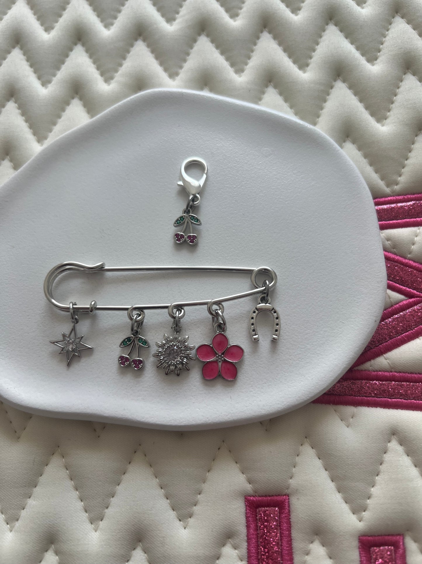 🍒✨ Cherry Chic Diamond (ARGENT)