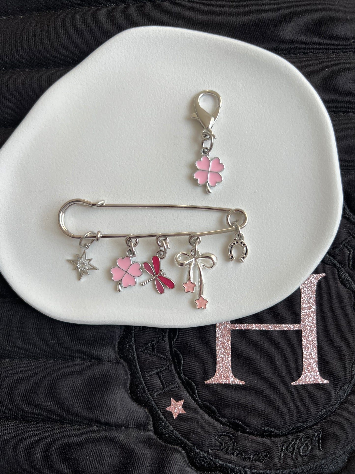 🌟🍀 Trèfle d’Étoiles broche + charm 🌟🍀